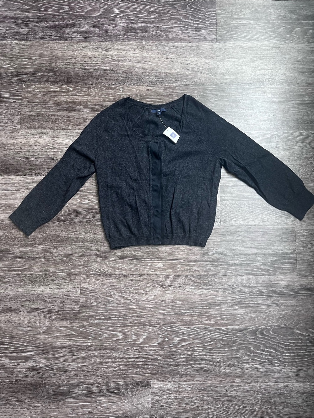 NWT Black/dark grey GAP cardigan